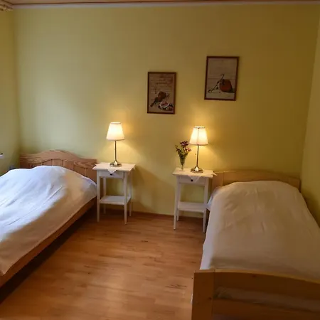 Kaiser Lothar Apartman *